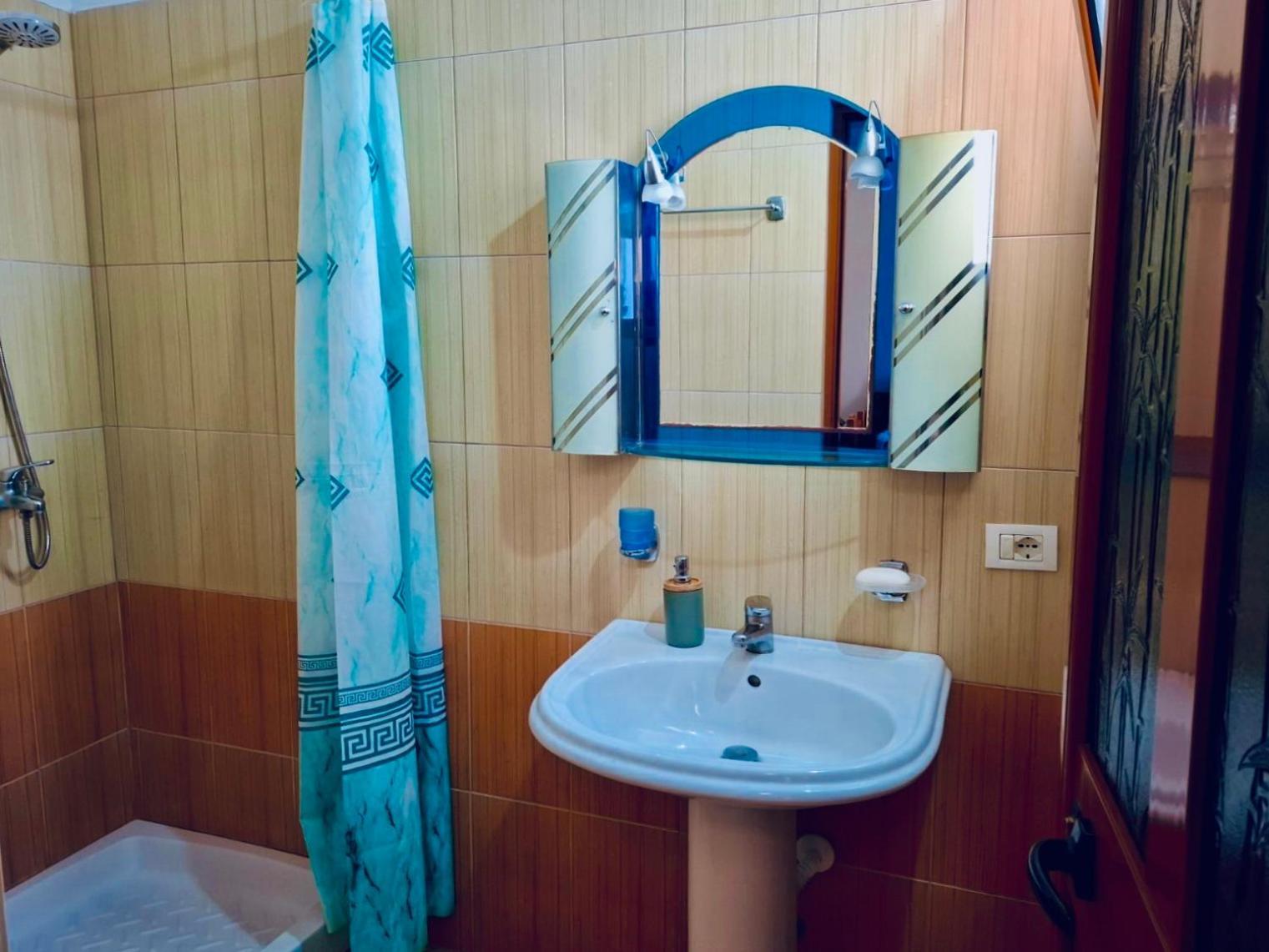Mina Apartament Durrës